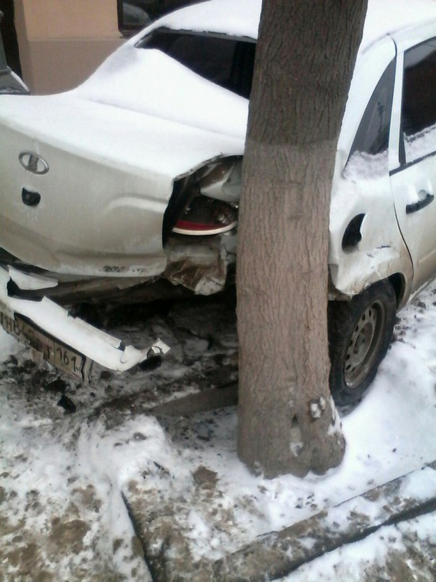 Ростовчанин ищет свидетелей ДТП на пр. Буденновский, 35