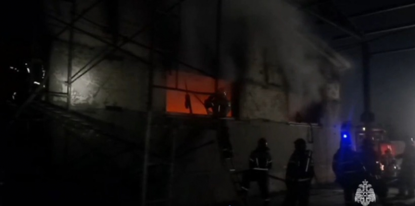 В Ленинаване сгорел склад с велосипедами и бытовой техникой