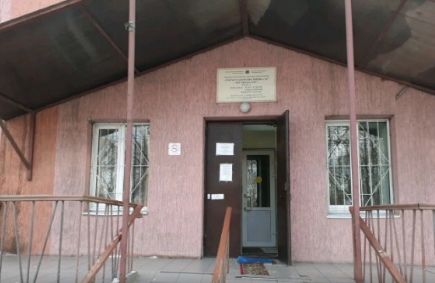 В Ростове за 67 млн рублей отремонтируют отделение поликлиники 