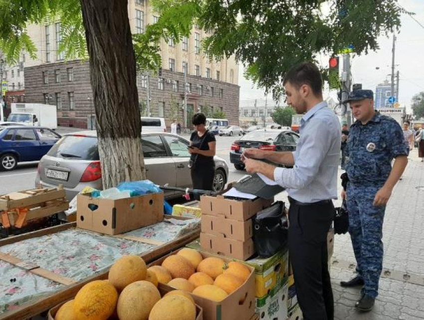 Власти Ростова объявили войну несанкционированной торговле