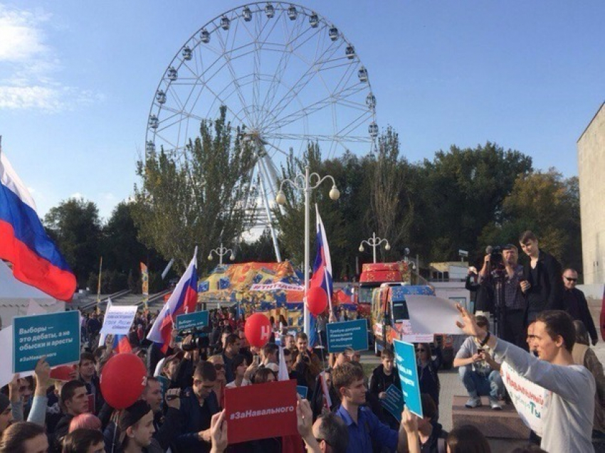 Им запретили, а они все равно собрались: сторонники Навального в Ростове