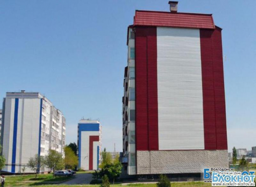 В Волгодонске 16-летняя девушка погибла, выпав из окна восьмого этажа