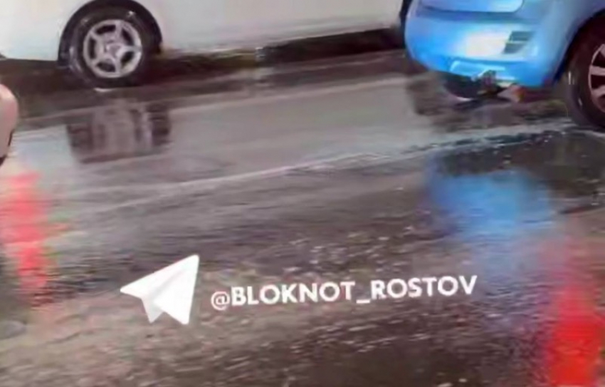 В Ростове введен режим повышенной готовности из-за погоды 