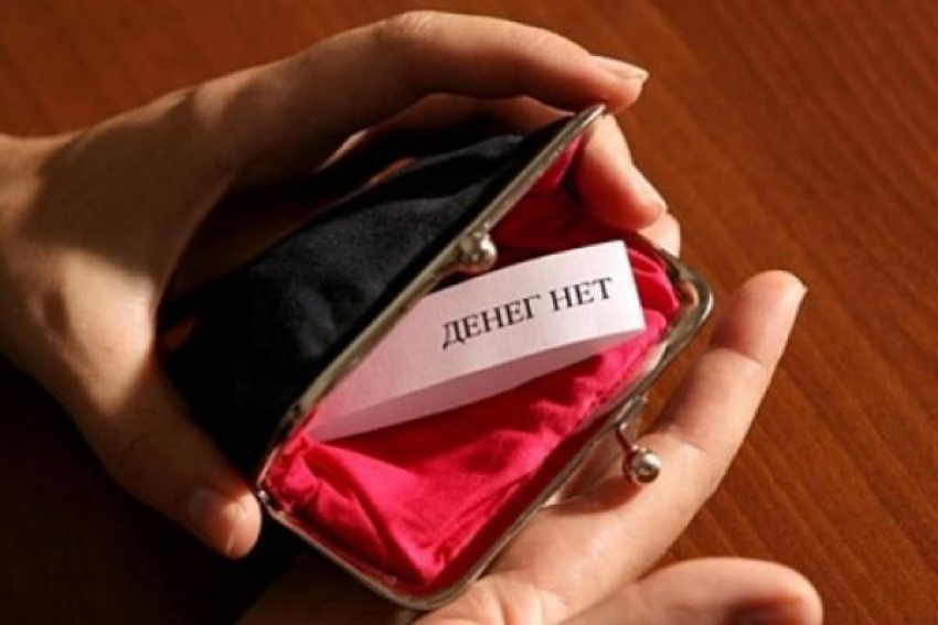 Руководитель донского предприятия не выплатил сотрудникам зарплату на сумму в три млн. рублей