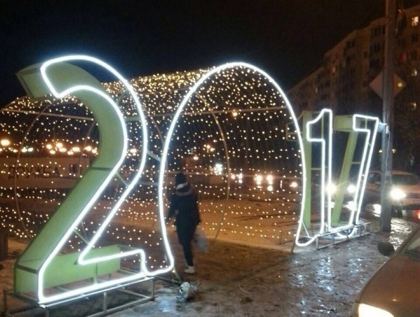 5 светящихся новогодних чудес появились на улицах Ростова-на-Дону