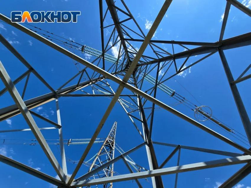 Без электричества остался один из районов Ростовской области после атаки БПЛА