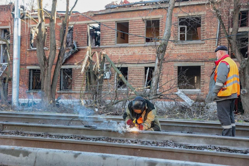 Прокуратура взяла на контроль соблюдение прав жителей Таганрога после ночной атаки