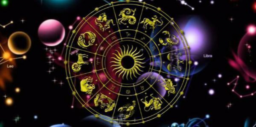 Гороскоп: 12 сентября Овнам выпадет шанс подзаработать, а Козероги смогут добиться успеха