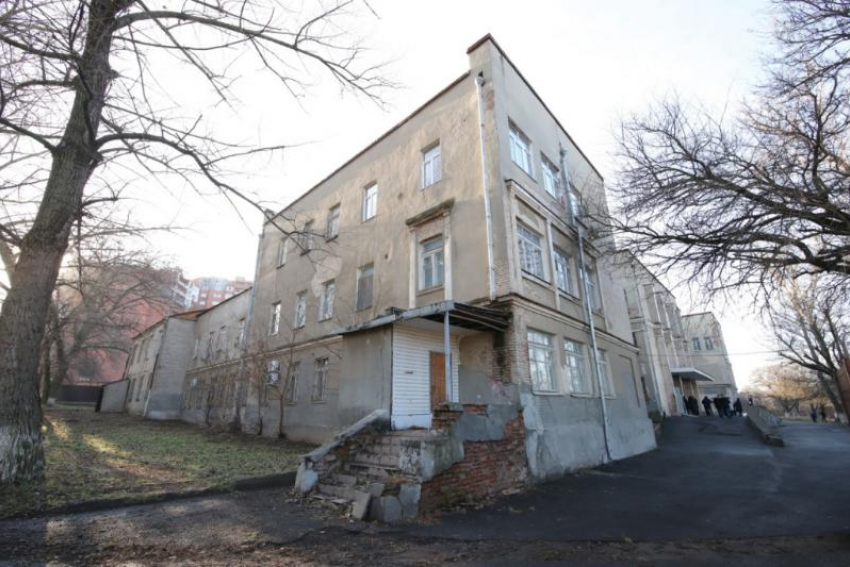Реконструкция роддома в Ростове обойдется в миллиард рублей