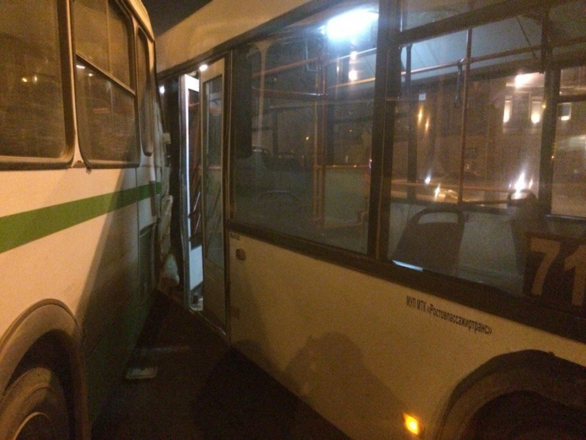 В Ростове водитель автобуса извинился за ДТП 