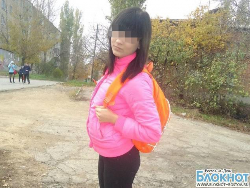 Новочеркасскую школьницу поставили на учет в ПДН за избиение сверстницы во дворе школы