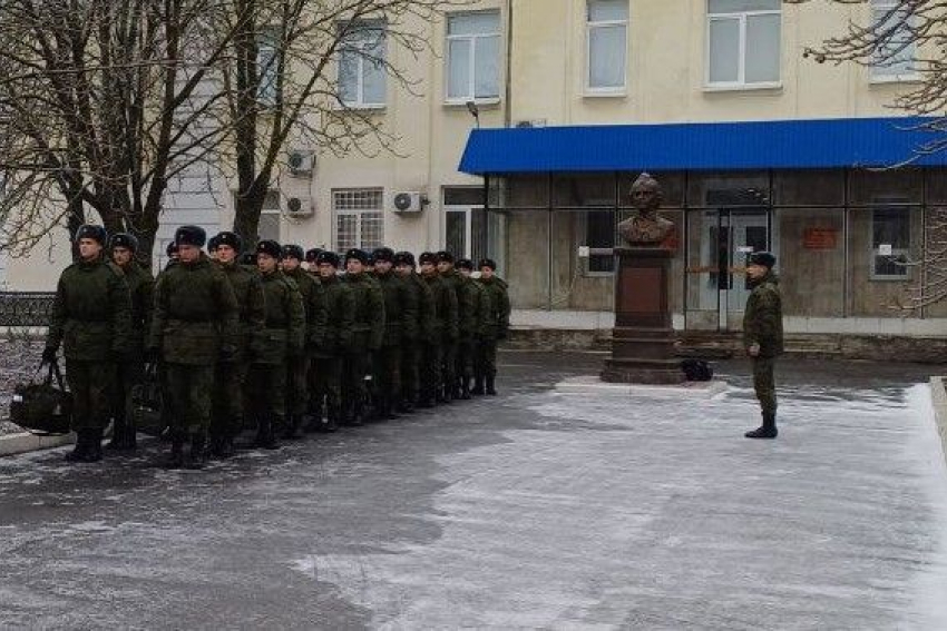 В Президентский полк попали 25 призывников из Ростовской области