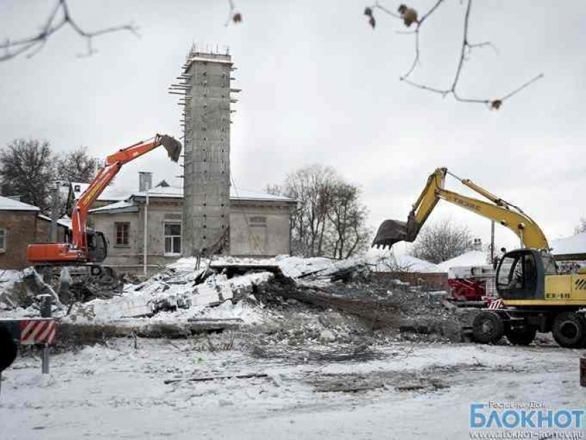 Подрядчику и прорабу рухнувшего дома в Таганроге предъявлено обвинение 
