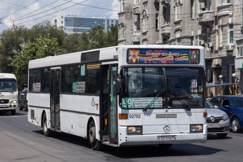 Стало известно, в каких районах Ростова меньше всего автобусов с кондиционерами