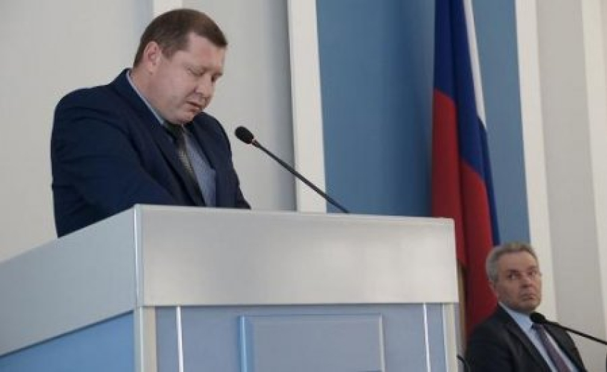 Экс-главу ЖКХ Батайска осудили за плохой ремонт дороги – его уже сажали за аналогичное преступление  