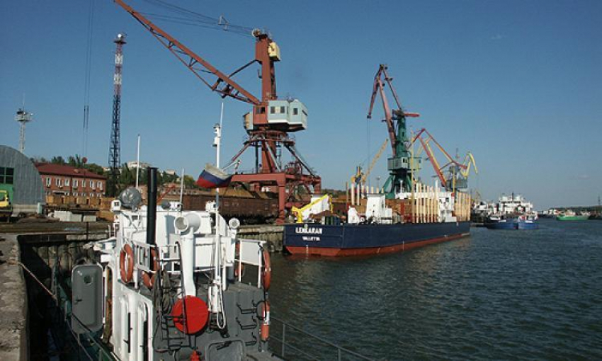 «Ростовский универсальный порт» возобновил работу 