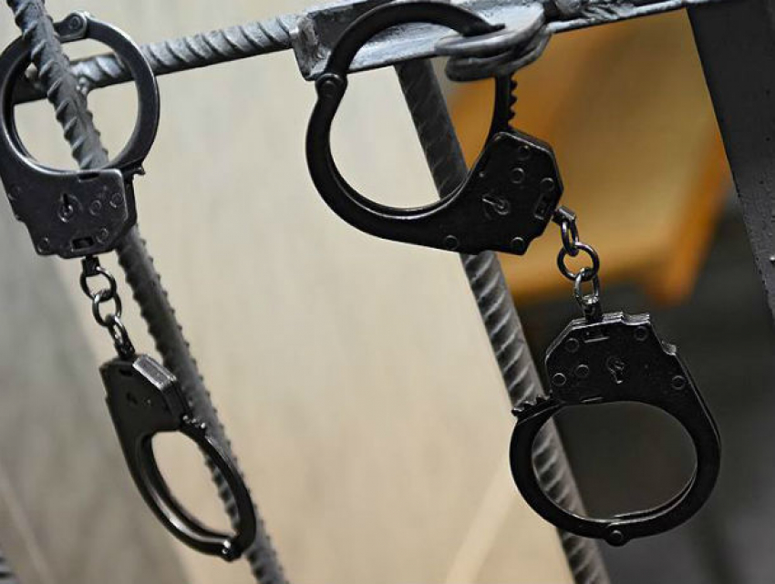 В Ростове пойдут под суд лихие катальщики, едва не утопившие в шторм семнадцатилетнюю москвичку
