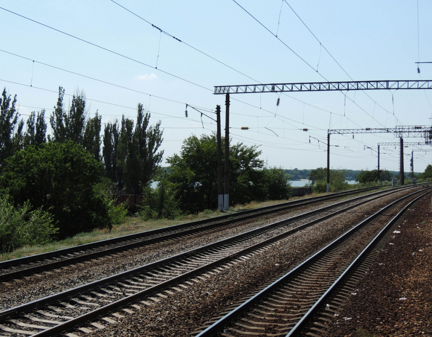 Около железной дороги в Ростове нашли снаряды 