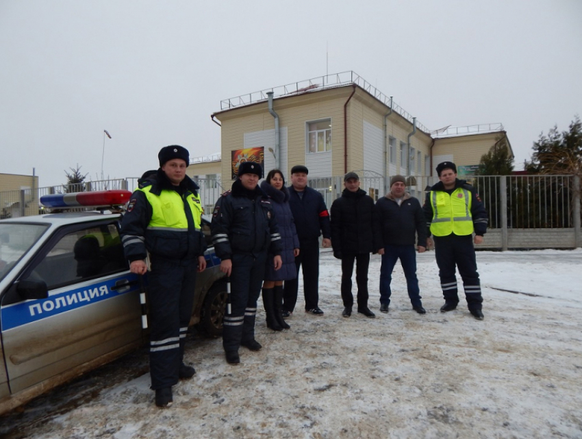 Родители и полицейские Ростовской области организовали совместный патруль