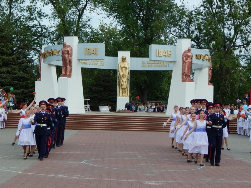 Воинские обелиски и ипподром: чиновники и общественники возобновили судебный спор об охране памятников