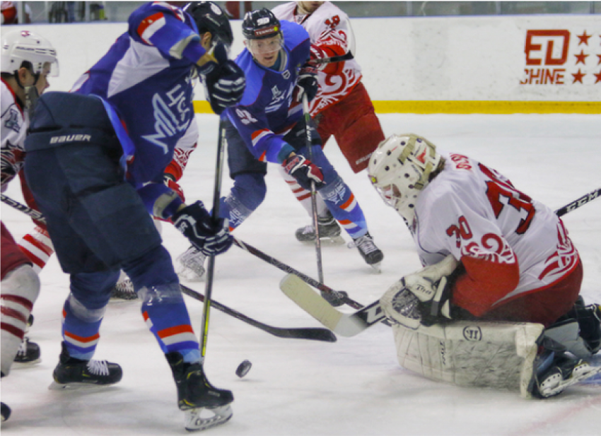 Хоккейный клуб «Ростов» вырвал победу у ЦСК ВВС