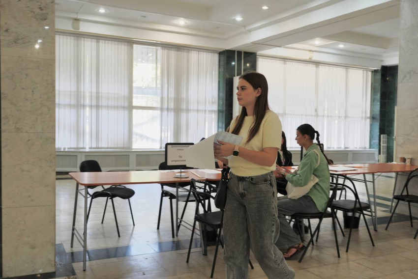 Выборы в Ростовской области проходят спокойно при высокой активности избирателей