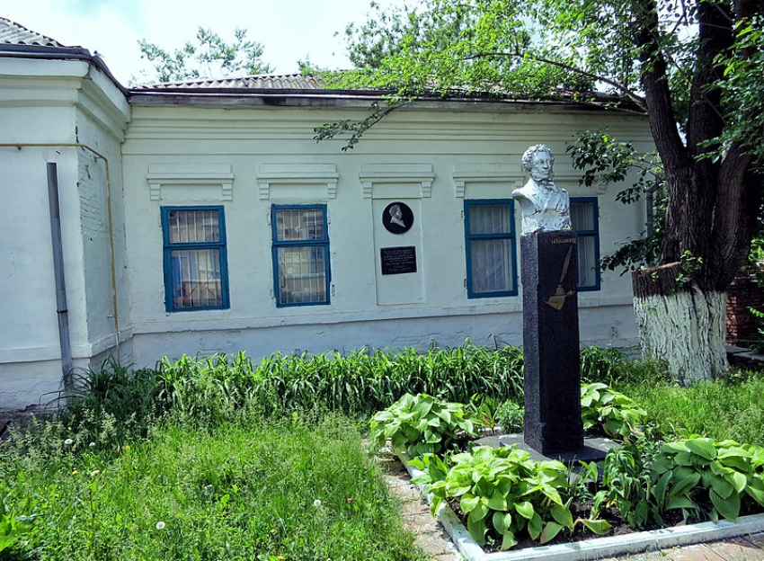 Уголок старины: музейный комплекс «Почтовая станция XIX века» в Аксае помнит поэтов и декабристов