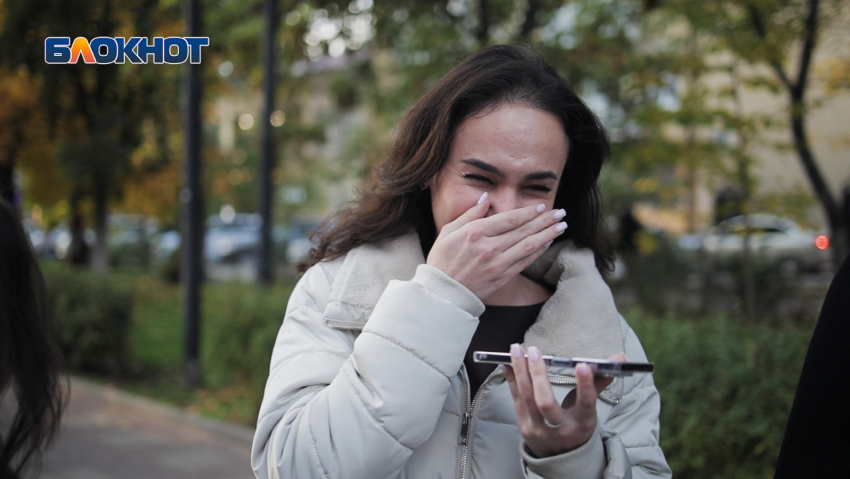 Ростовчане поздравили любимых родственниц с Днем бабушек