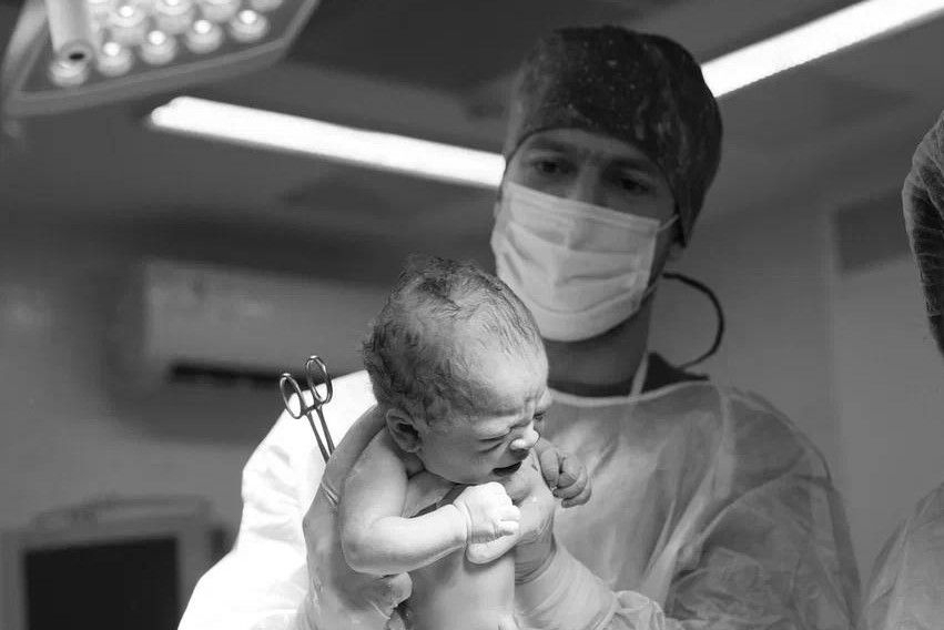 Ростовские врачи приняли роды у женщины, которая не знала о своей беременности