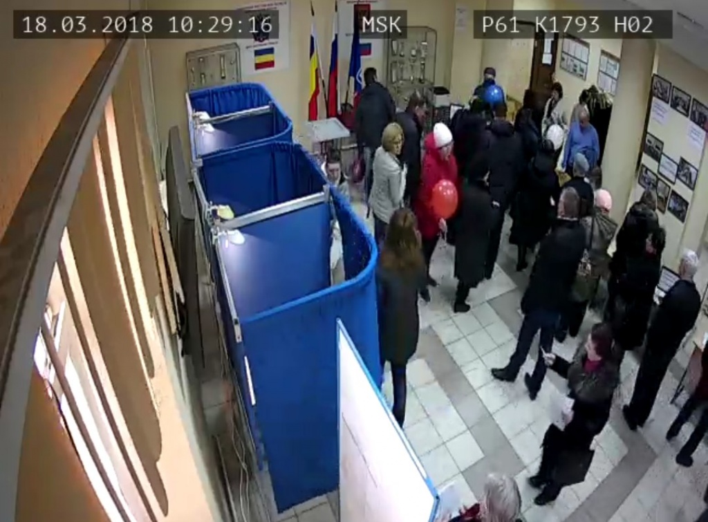 V2Rt15VnCrs.jpg V2Rt15VnCrs.jpg