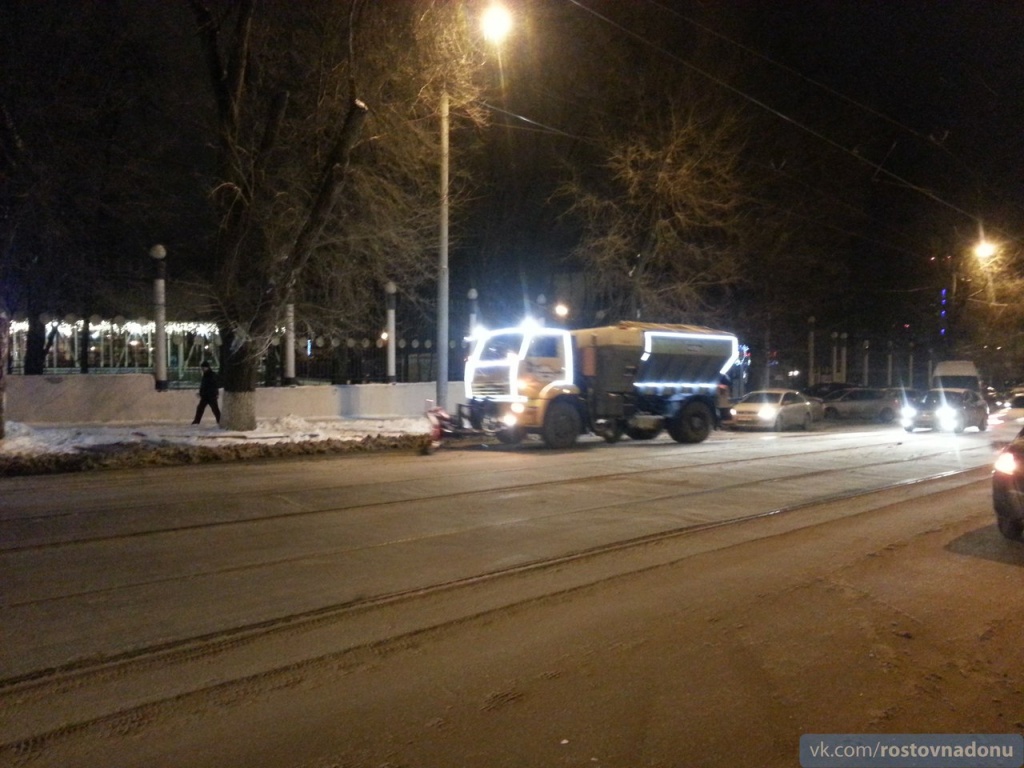 В Ростове появилась машина - Дед Мороз