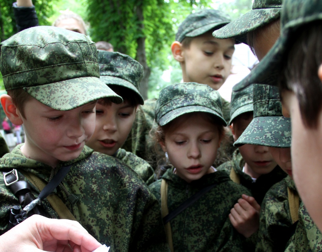 88 юнармейцев Ростова стали участниками военно-спортивной игры«Звездочка»