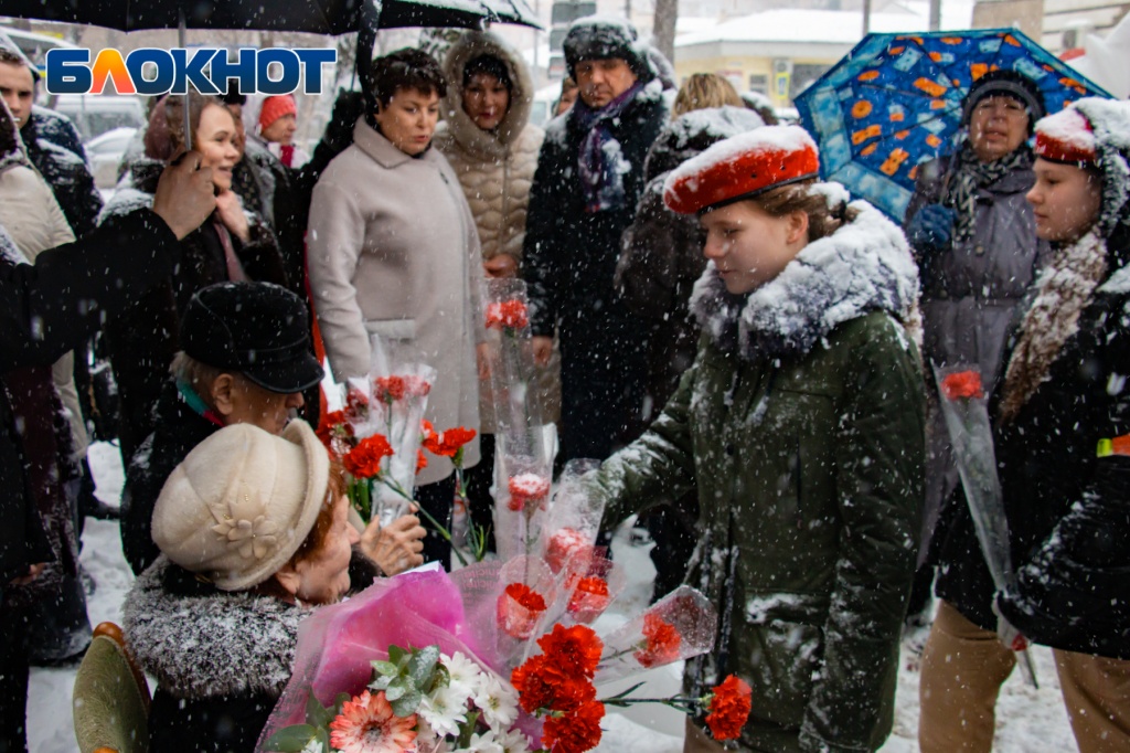 Для столетнего ростовского ветерана провели персональный парад. Фото: Александр Прохорцев / «Блокнот Ростов»
